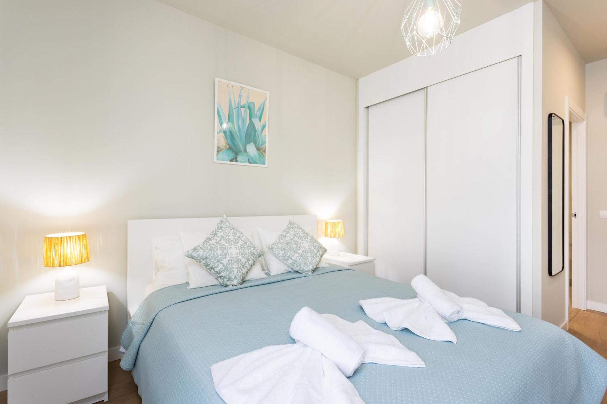 Home2book Cozy & Modern Apt, Pool & Terrace Apartment